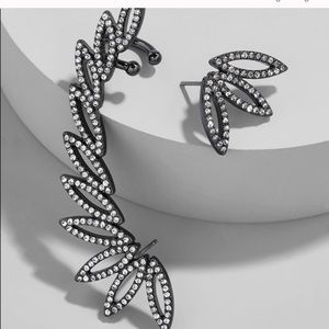 ISO NEED Baublebar mowhawk ear duo